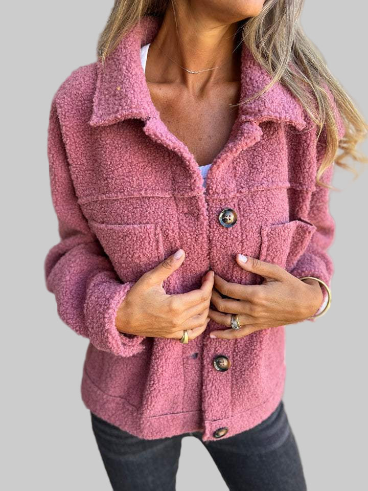 Antonia | Cosy Button-Up Jacket