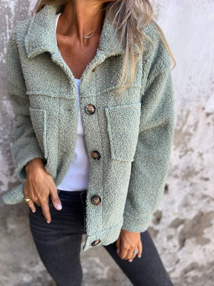 Antonia | Cosy Button-Up Jacket