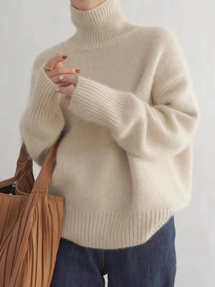 Gabriela | Cashmere Roll Neck