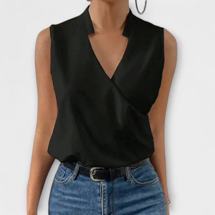 Lucía | Soft Summer Blouse with V-Neck