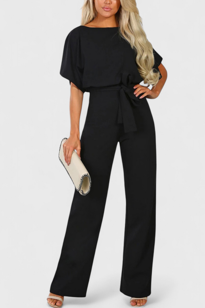 Evie Mono Chic with Fluid Silhouette