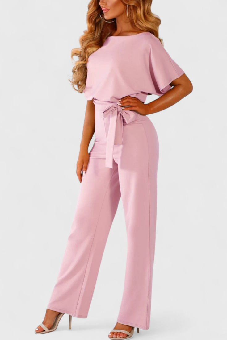 Evie Mono Chic with Fluid Silhouette