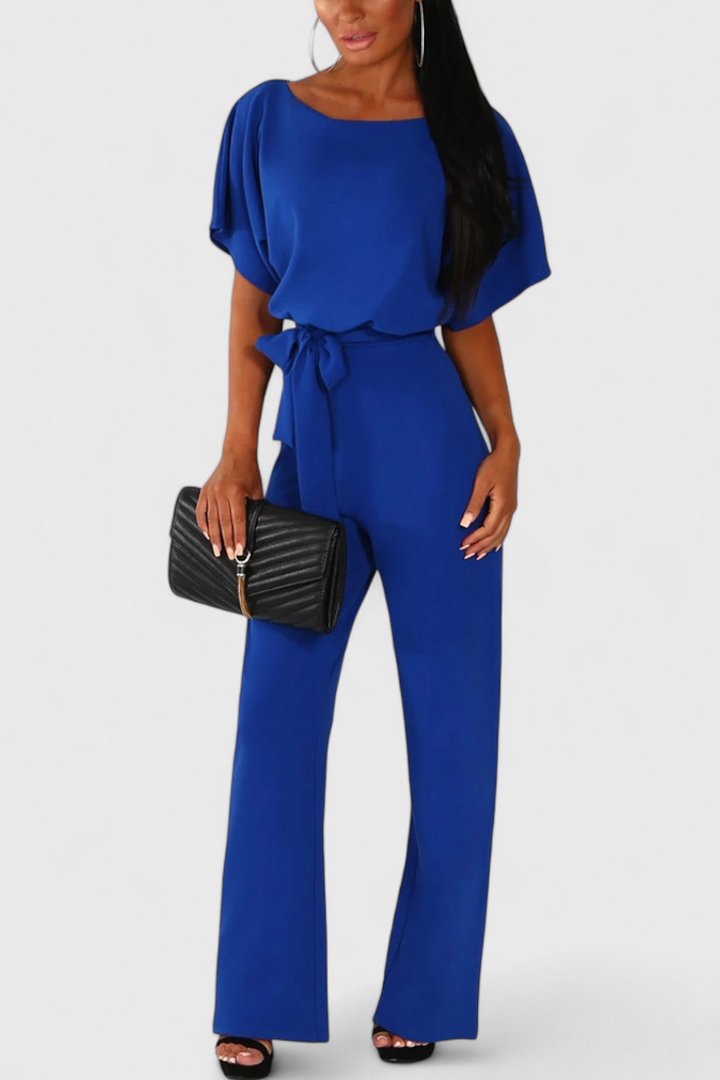Evie Mono Chic with Fluid Silhouette