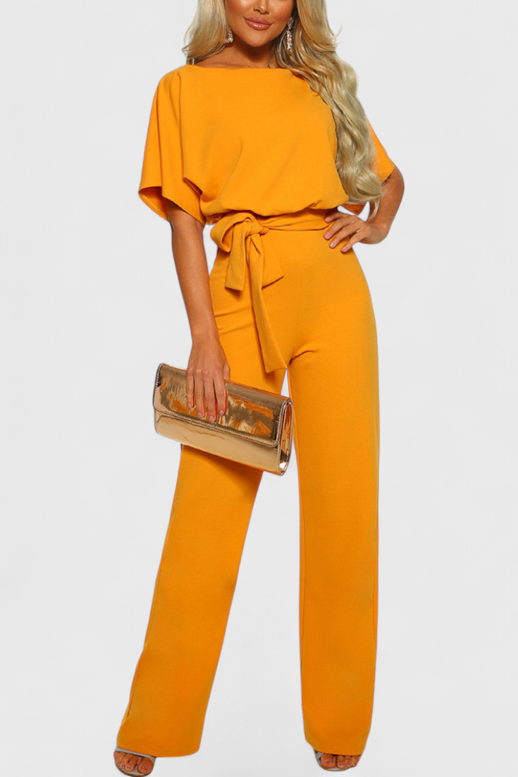 Evie Mono Chic with Fluid Silhouette