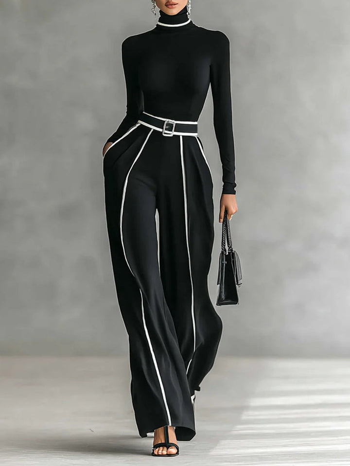 Carmen | Elegant set with contrast detail