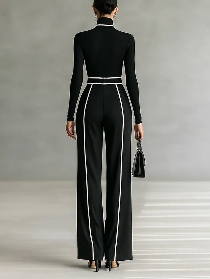 Carmen | Elegant set with contrast detail