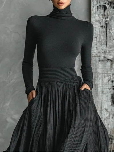 Carmen | Elegant set with pleated skirt