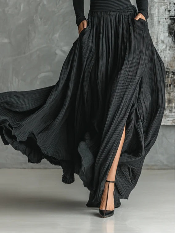 Carmen | Elegant set with pleated skirt