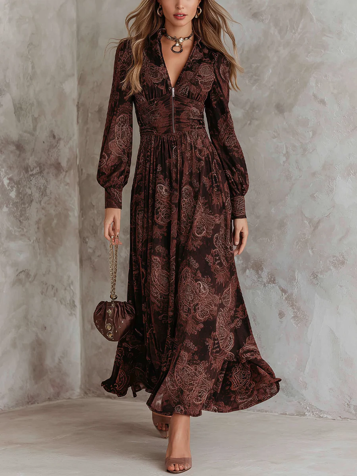 Carmen | Maxi dress with paisley print and waist enhancement
