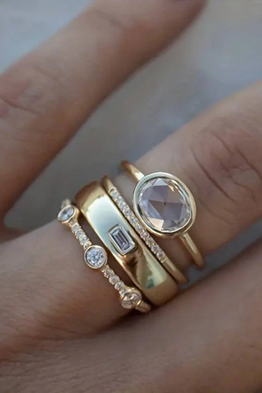 Vintage Gold and Zirconia Ring