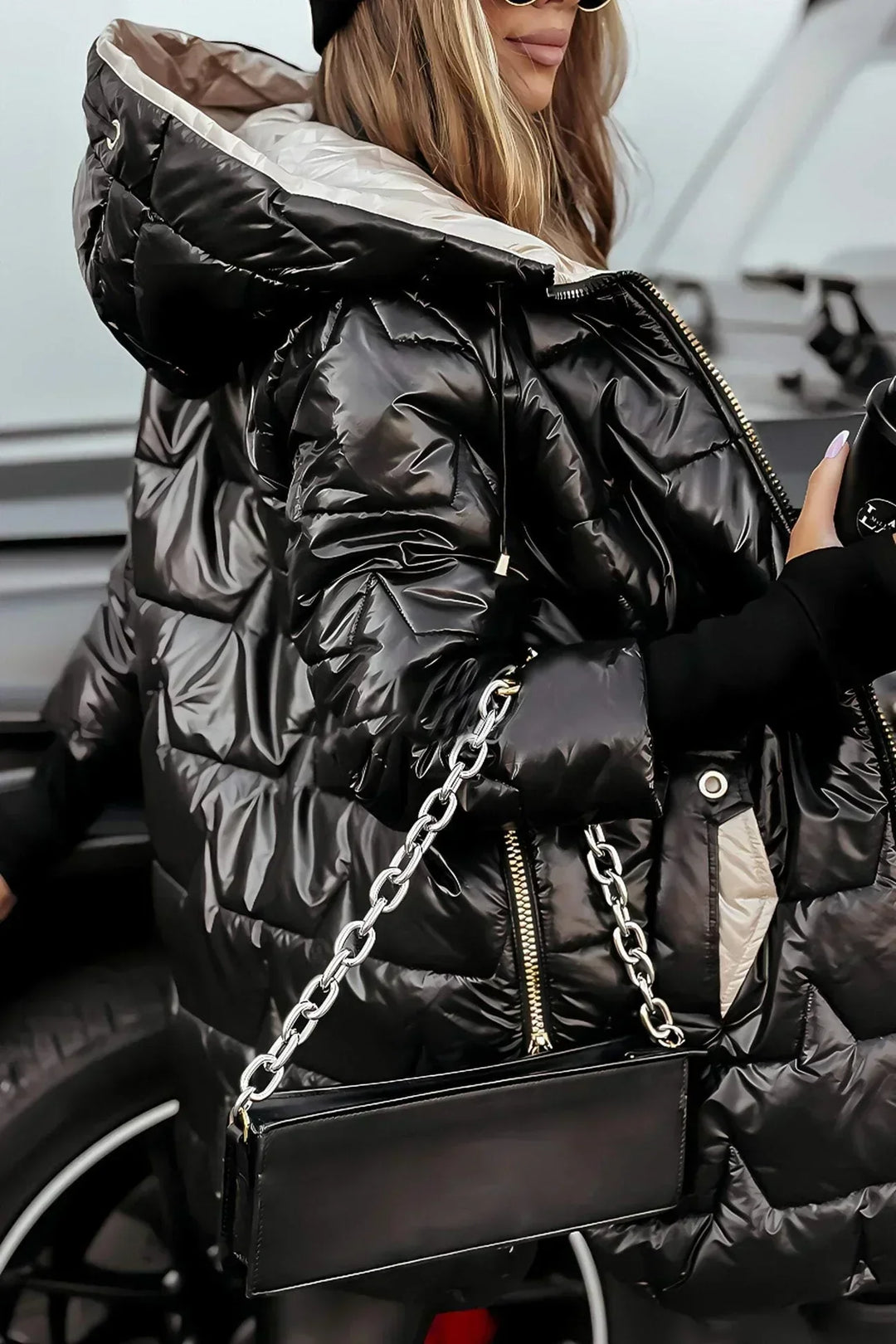 Nora - Elegant Winter Coat with Hood and Padding