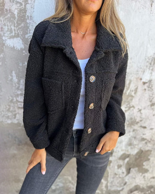 Antonia | Cosy Button-Up Jacket